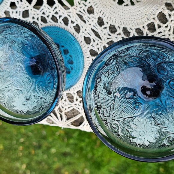 Bicentennial Colonial Blue glass sherbet dishes Tiara Indiana Glass 1970s set 4 - Picture 5 of 13
